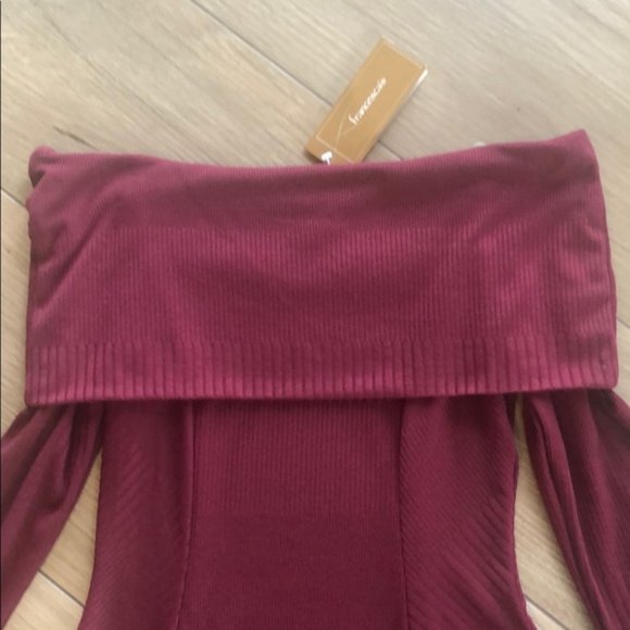 ✨HP✨Miami KENLEY FRANCESCAS OFF THE SHOULDER KNIT DRESS S - Picture 4 of 7